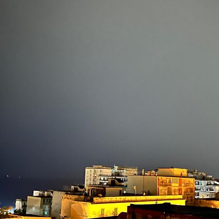 Sogno Di Mezza Estate Lägenhet Torre Annunziata Exteriör bild